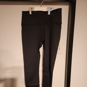 BNWT Fabletics Leggings- Size Medium
